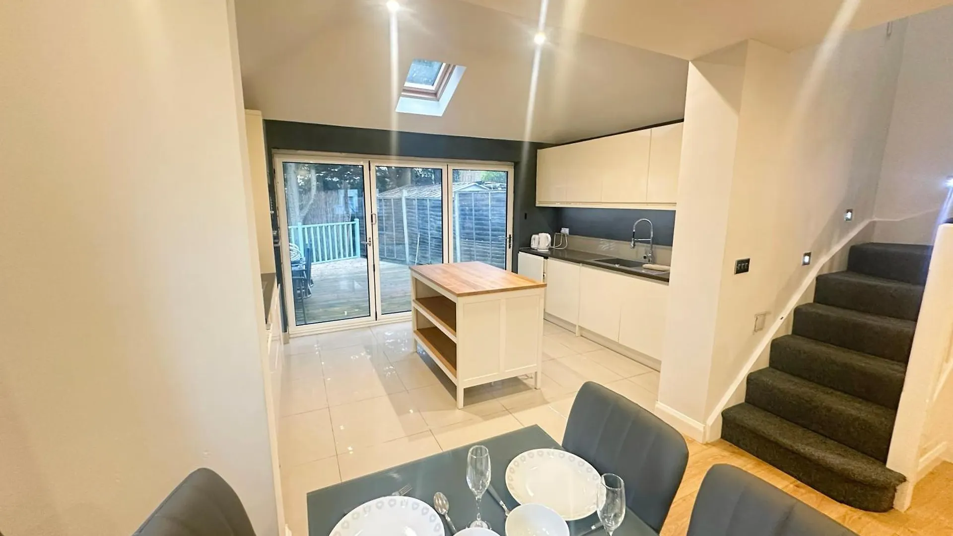 Apartament Exquisite Home Away From Home Greenford