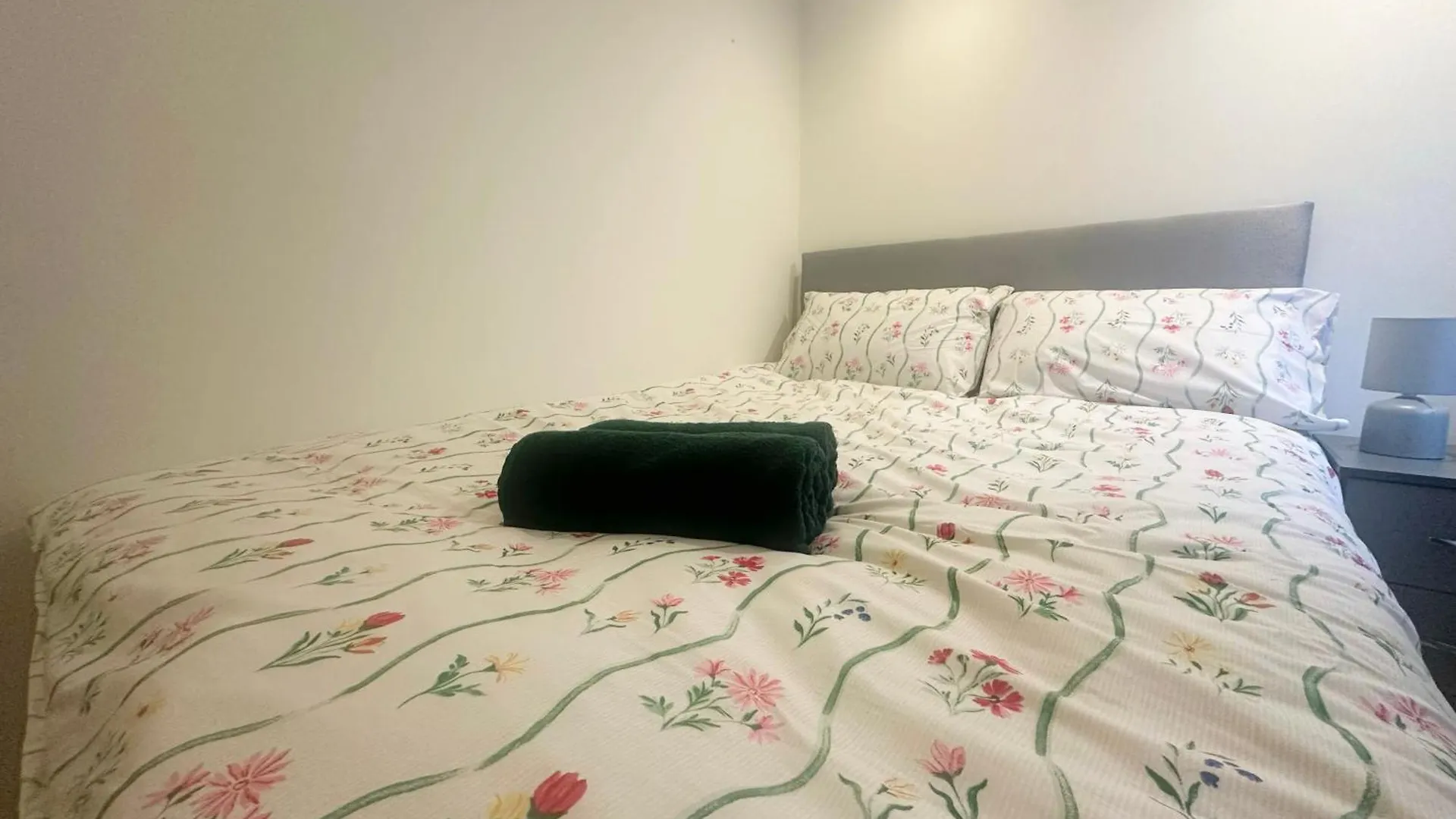 Exquisite Home Away From Home Greenford